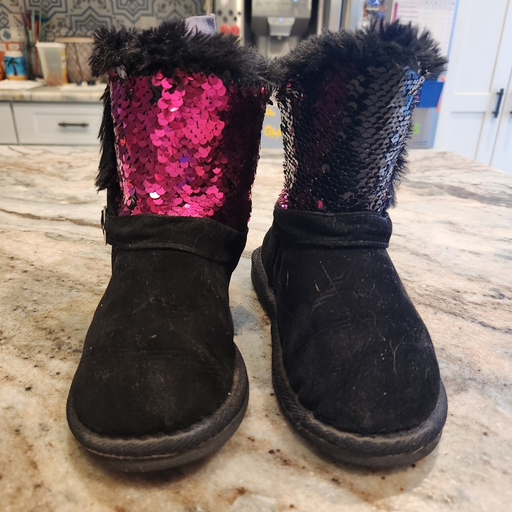 Kids Sequin Fur Boots - Black and Pink